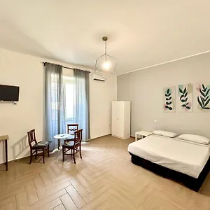 Domus Di Pupa , Nápoles Italia